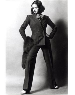 yves saint laurent tailleur femme|yves saint laurent.